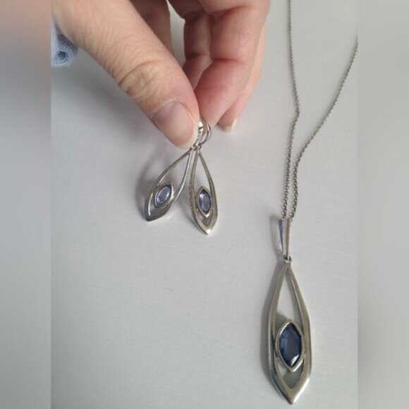 Vintage Tocara Montreal Sterling Silver Blue Crystal Drop Earrings Necklace - Picture 6 of 13